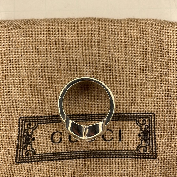 Authentic GUCCI sterling silver 925 heart ring sz 5 5 1/2 with bag and COA - Picture 4 of 9